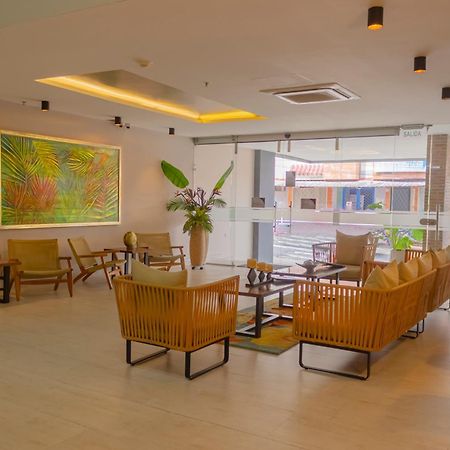 Vvc Hotel'S Вильявисенсио Экстерьер фото